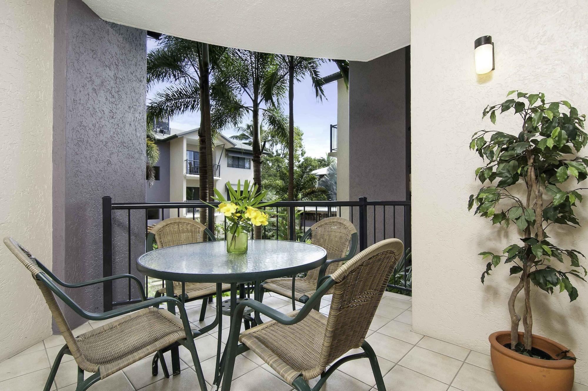 Bay Villas Resort Port Douglas Exterior foto